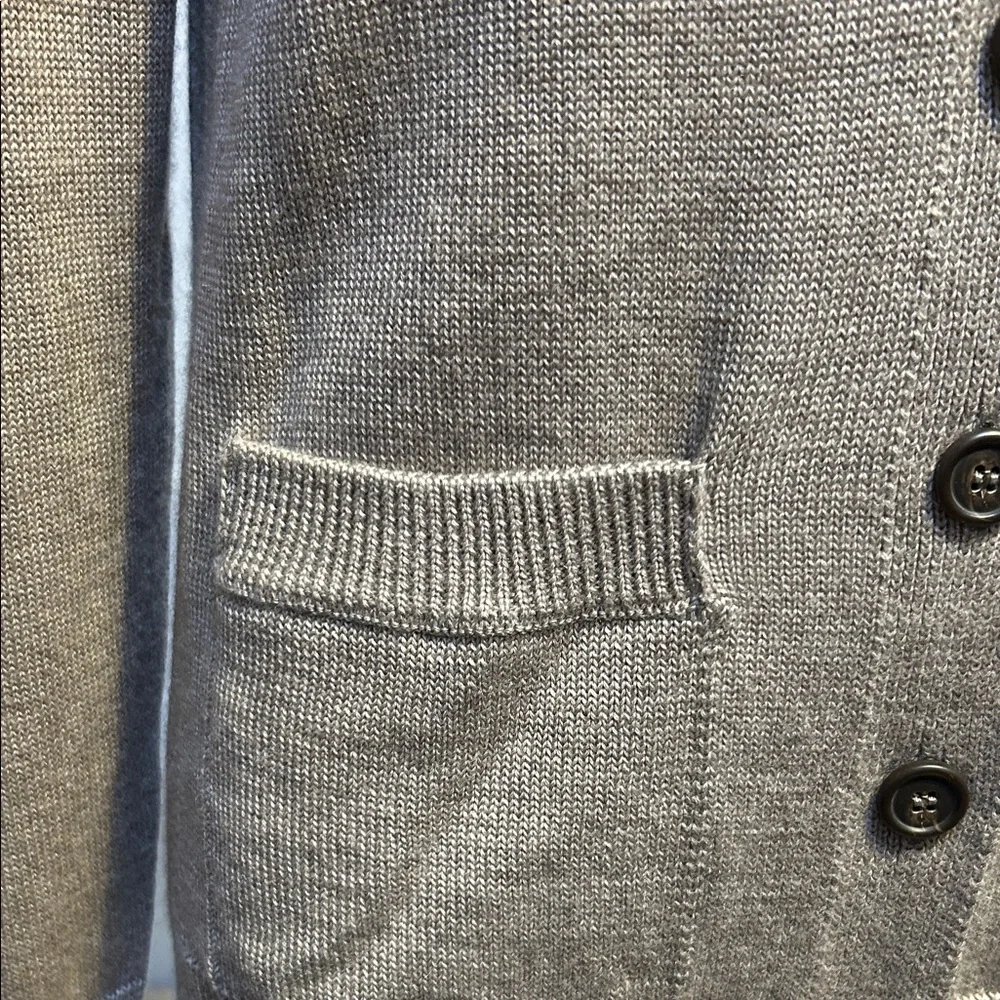 G Elegant Beige Button-Up Cardigan - Picture 3 of 10